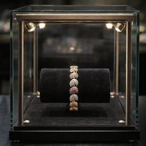 NorthCrest leaf bracelet